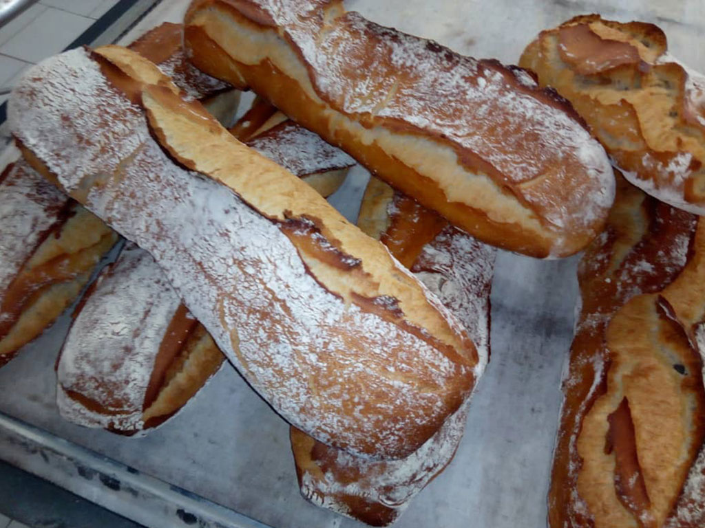 boulangerie-p-tisserie-pain-de-sucre